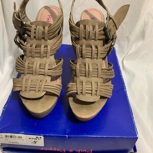 Pink & Pepper Tan Sandals Chic Comfort